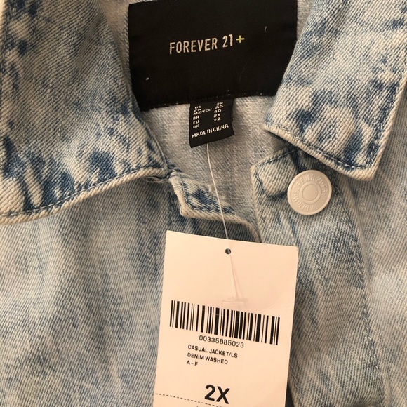 FOREVER 21 JEAN JACKET - Picture 3 of 3